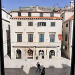 Stradun Main Street Residence 3*