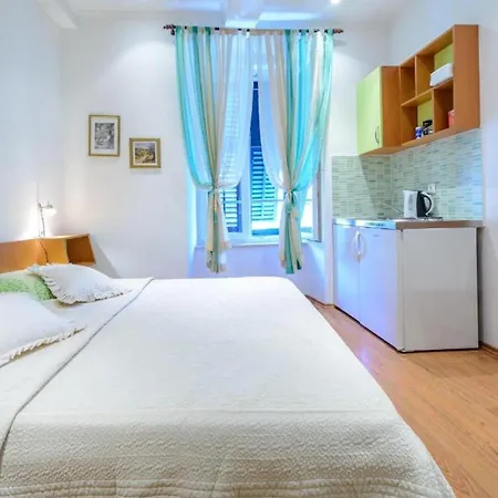 Stradun 3* دوبروفينك