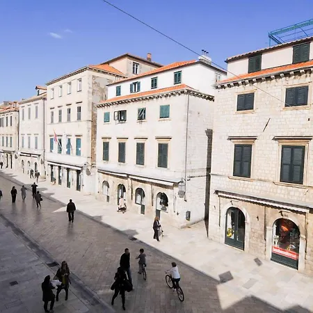 Stradun Main Street 3*
