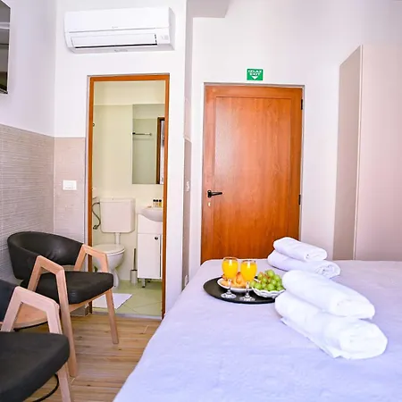 Stradun Main Street Gasthof 3*