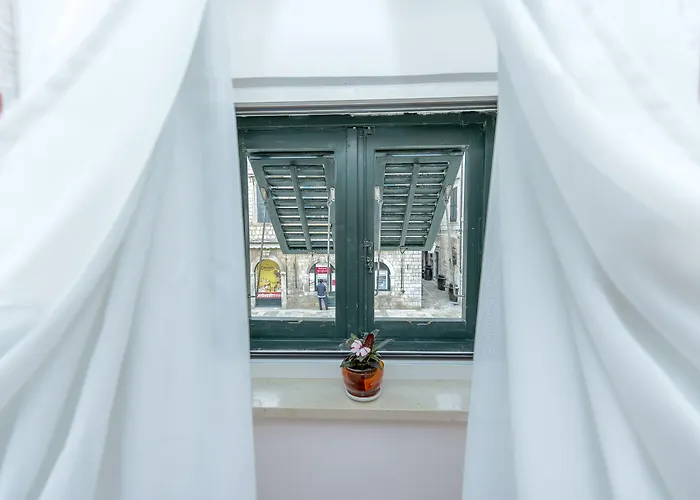 Stradun Main Street Residence Дубровник