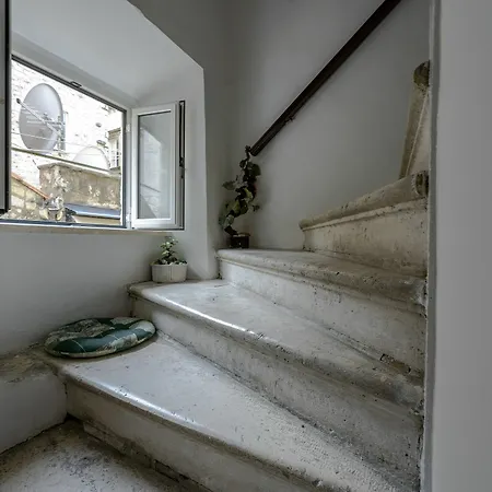 Guest house Studio Stradun 3*