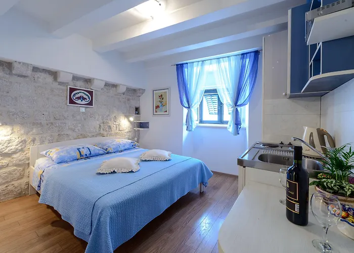 בית הארחה Stradun Main Street Residence 3*