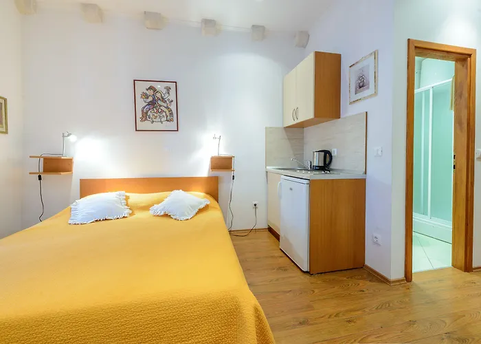 בית הארחה Stradun Main Street Residence 3*