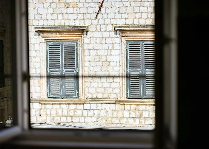 בית הארחה Stradun Main Street Residence 3*